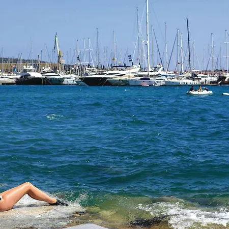 2 Bedroom Cozy In Seget Donji * Trogir